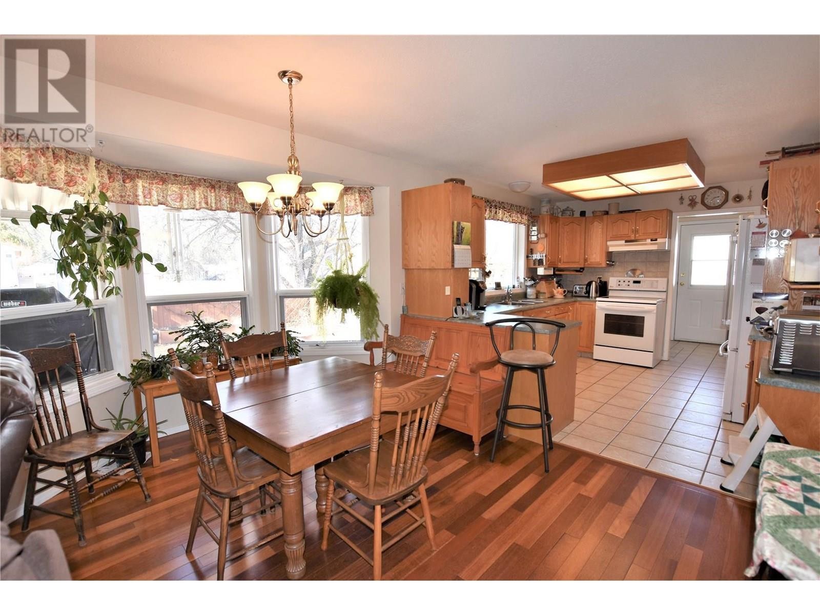 












536 Loon Avenue

,
Vernon,




British Columbia
V1H2A1

