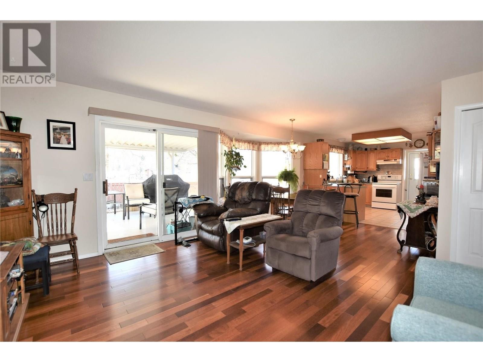 












536 Loon Avenue

,
Vernon,




British Columbia
V1H2A1

