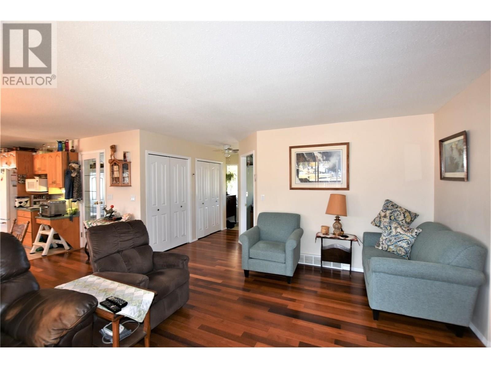 












536 Loon Avenue

,
Vernon,




British Columbia
V1H2A1

