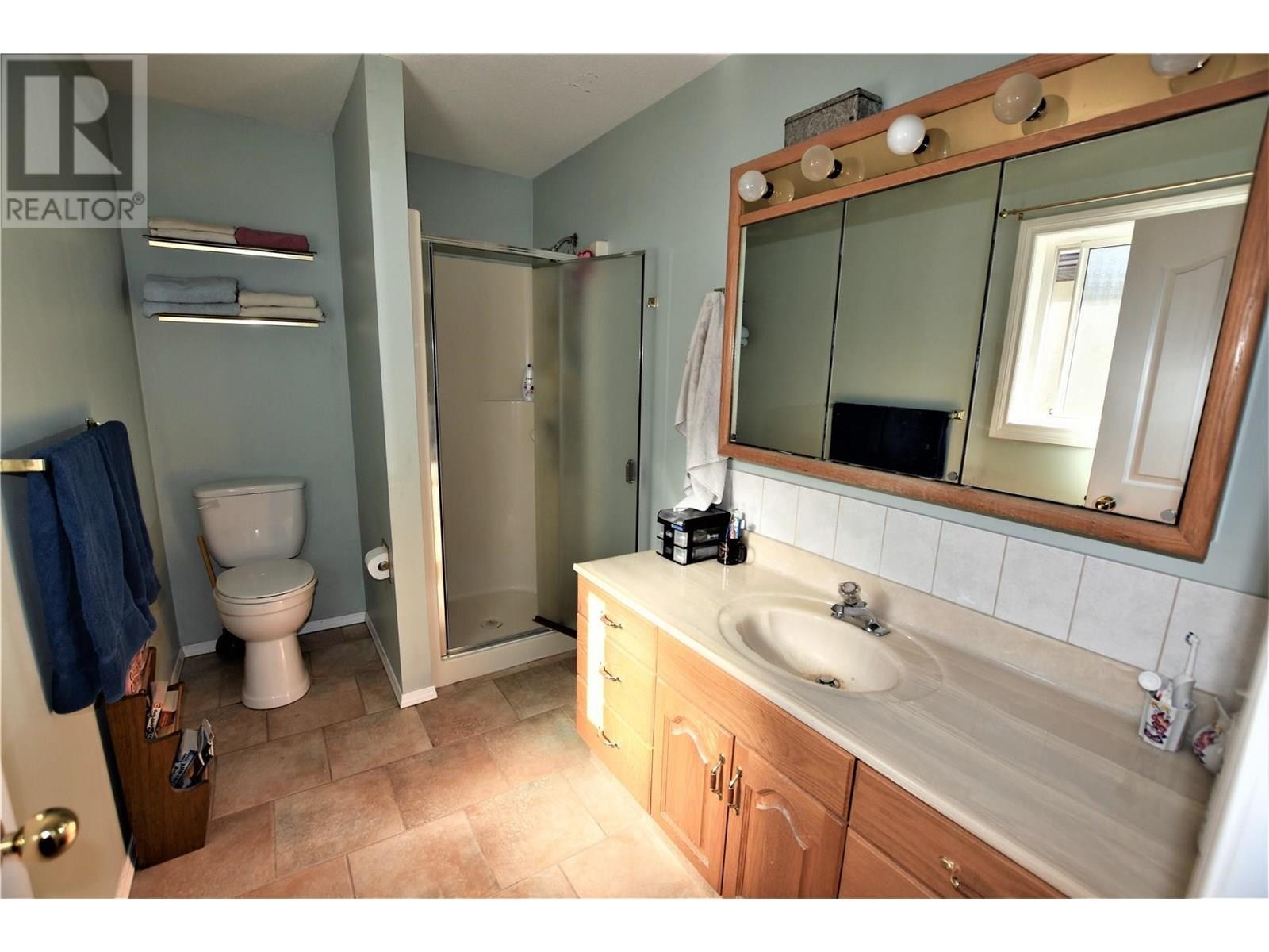 












536 Loon Avenue

,
Vernon,




British Columbia
V1H2A1

