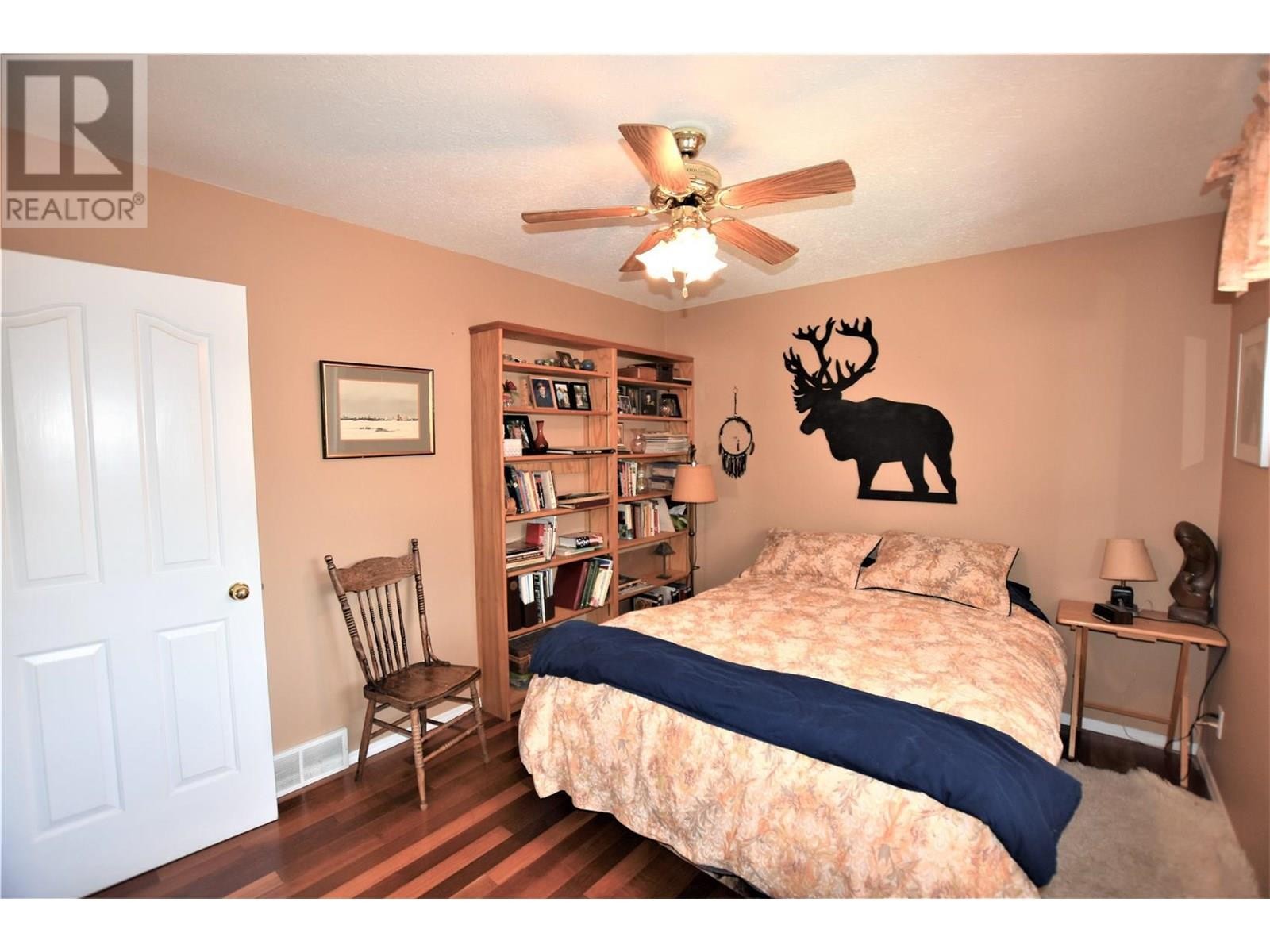 












536 Loon Avenue

,
Vernon,




British Columbia
V1H2A1

