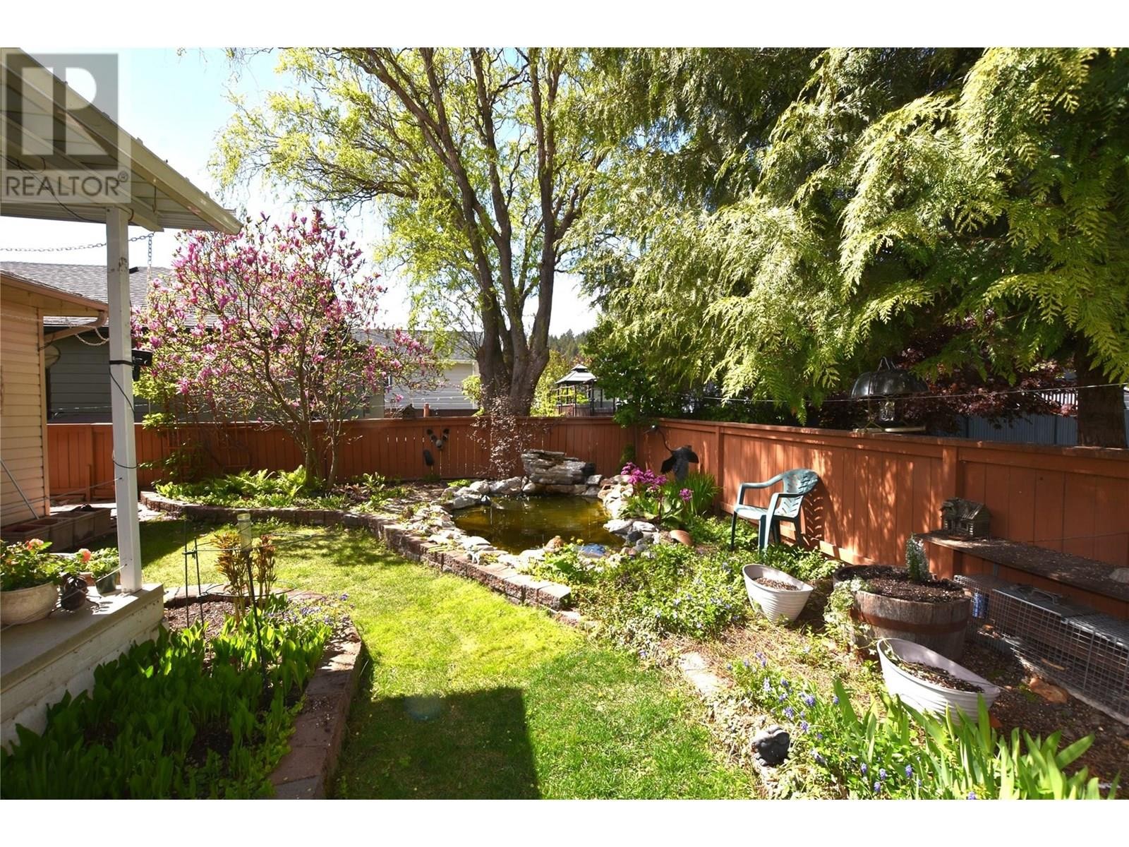 












536 Loon Avenue

,
Vernon,




British Columbia
V1H2A1

