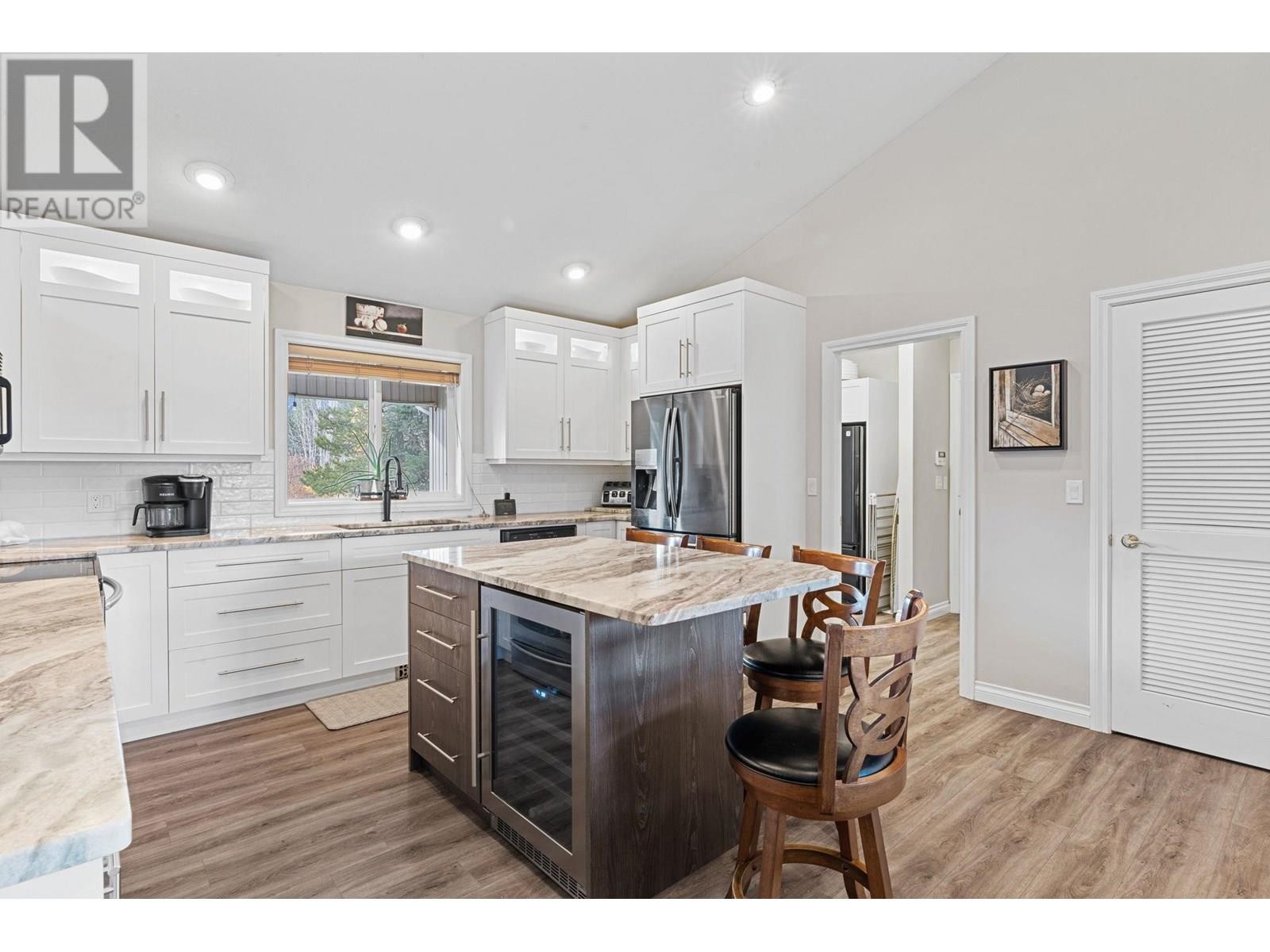 












3330 McKellar Road

,
West Kelowna,




British Columbia
V4T1W1

