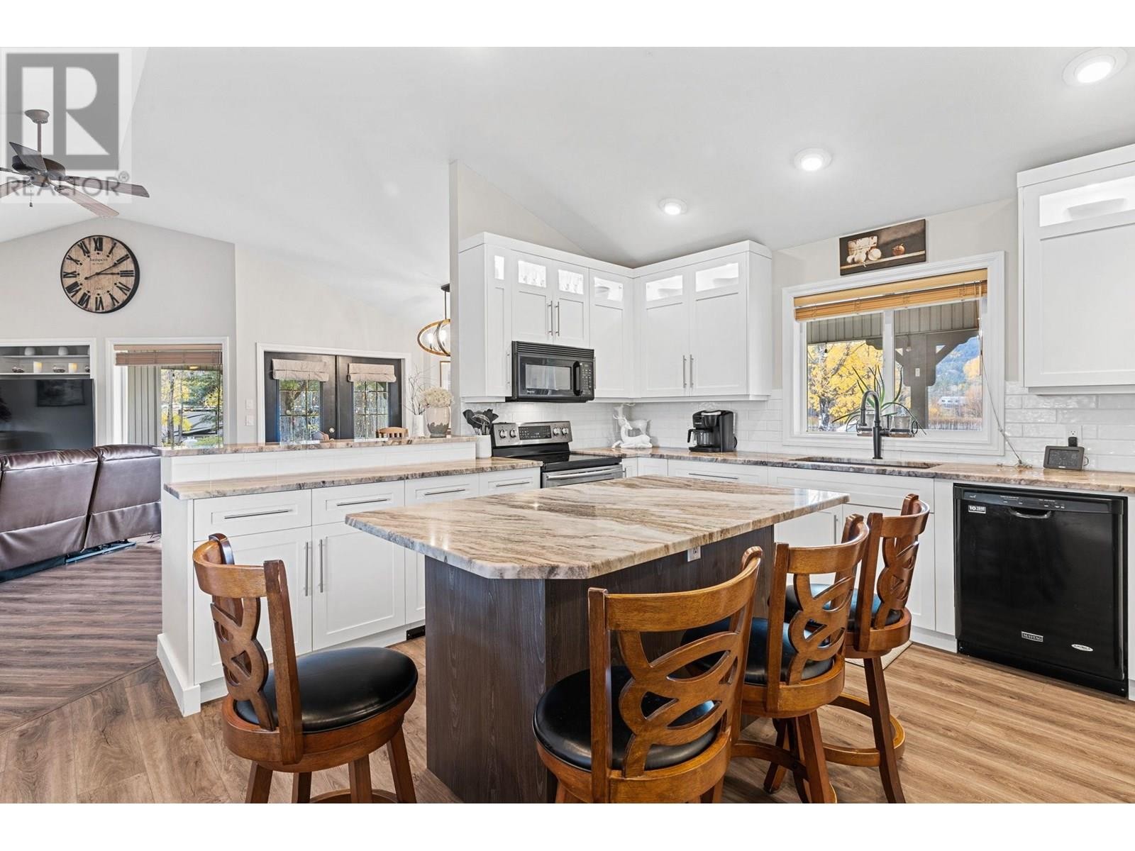 












3330 McKellar Road

,
West Kelowna,




British Columbia
V4T1W1

