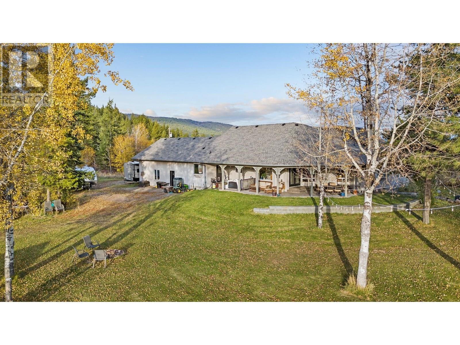 












3330 McKellar Road

,
West Kelowna,




British Columbia
V4T1W1

