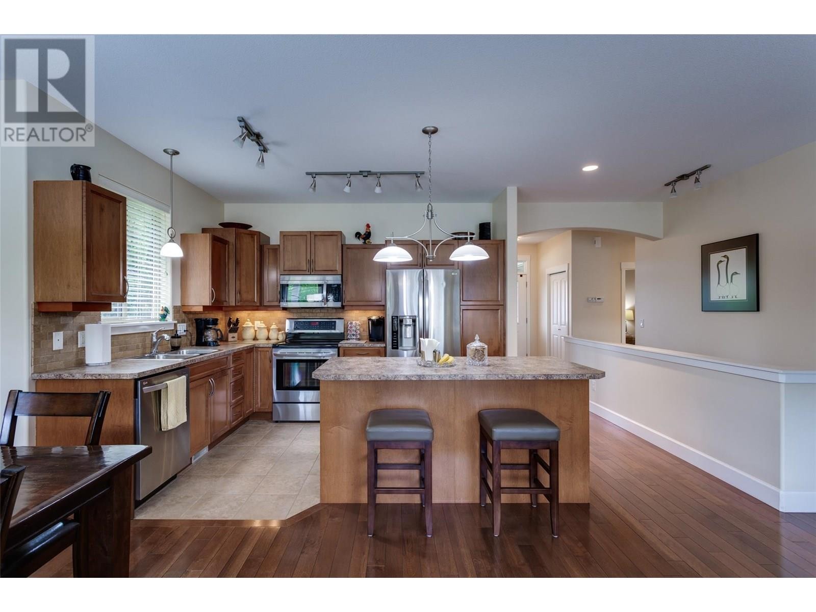 












4035 Gellatly Road S Unit# 254

,
West Kelowna,




British Columbia
V4T1R7


