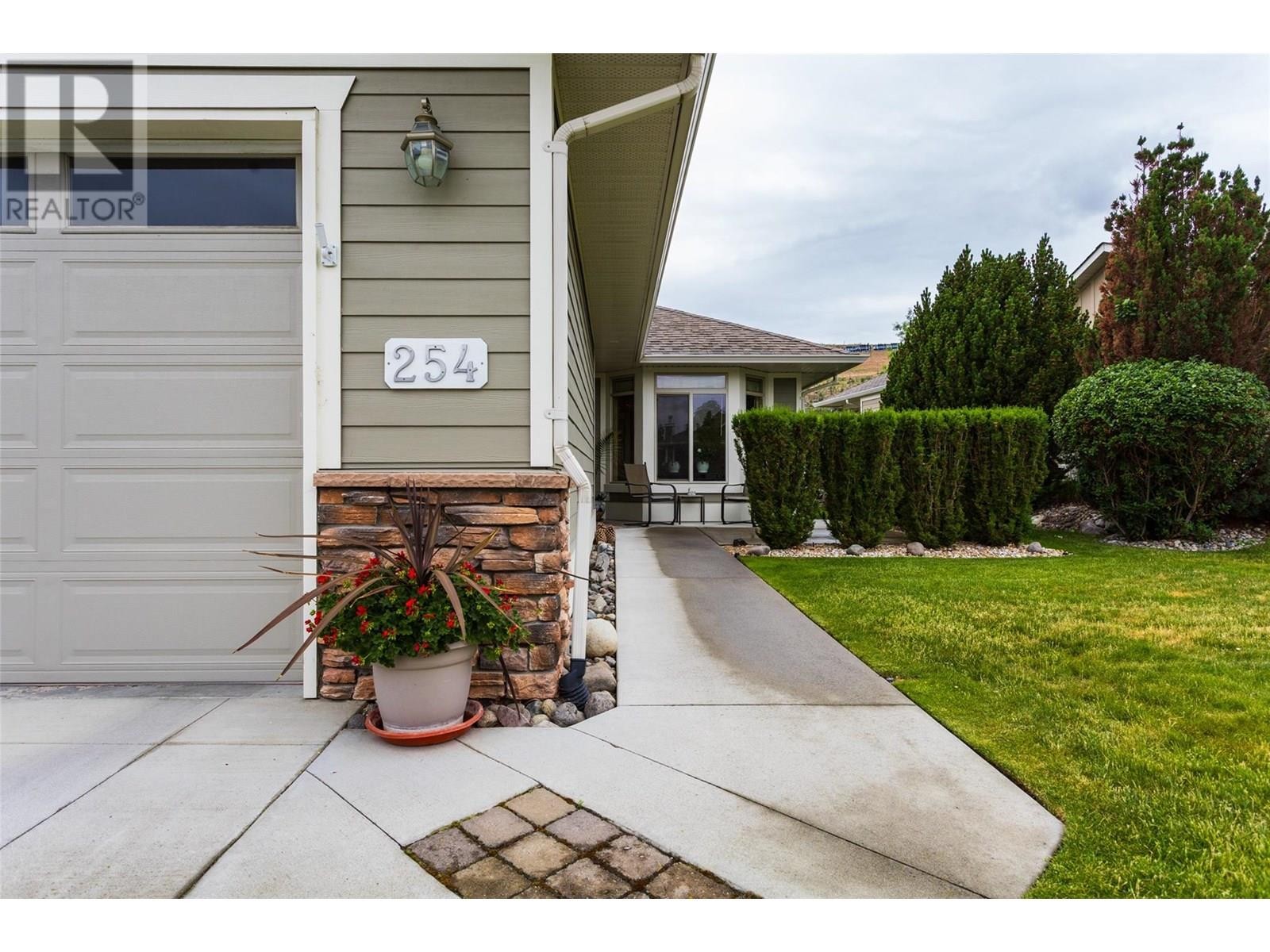












4035 Gellatly Road S Unit# 254

,
West Kelowna,




British Columbia
V4T1R7

