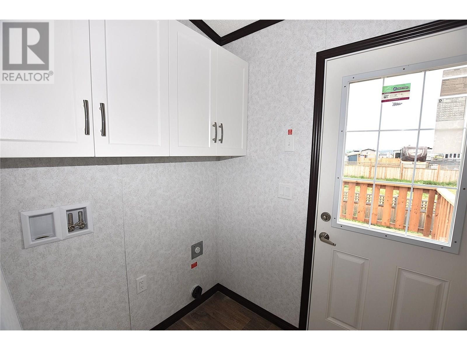 












61 Antoine Road Unit# 24

,
Vernon,




British Columbia
V1H2A3

