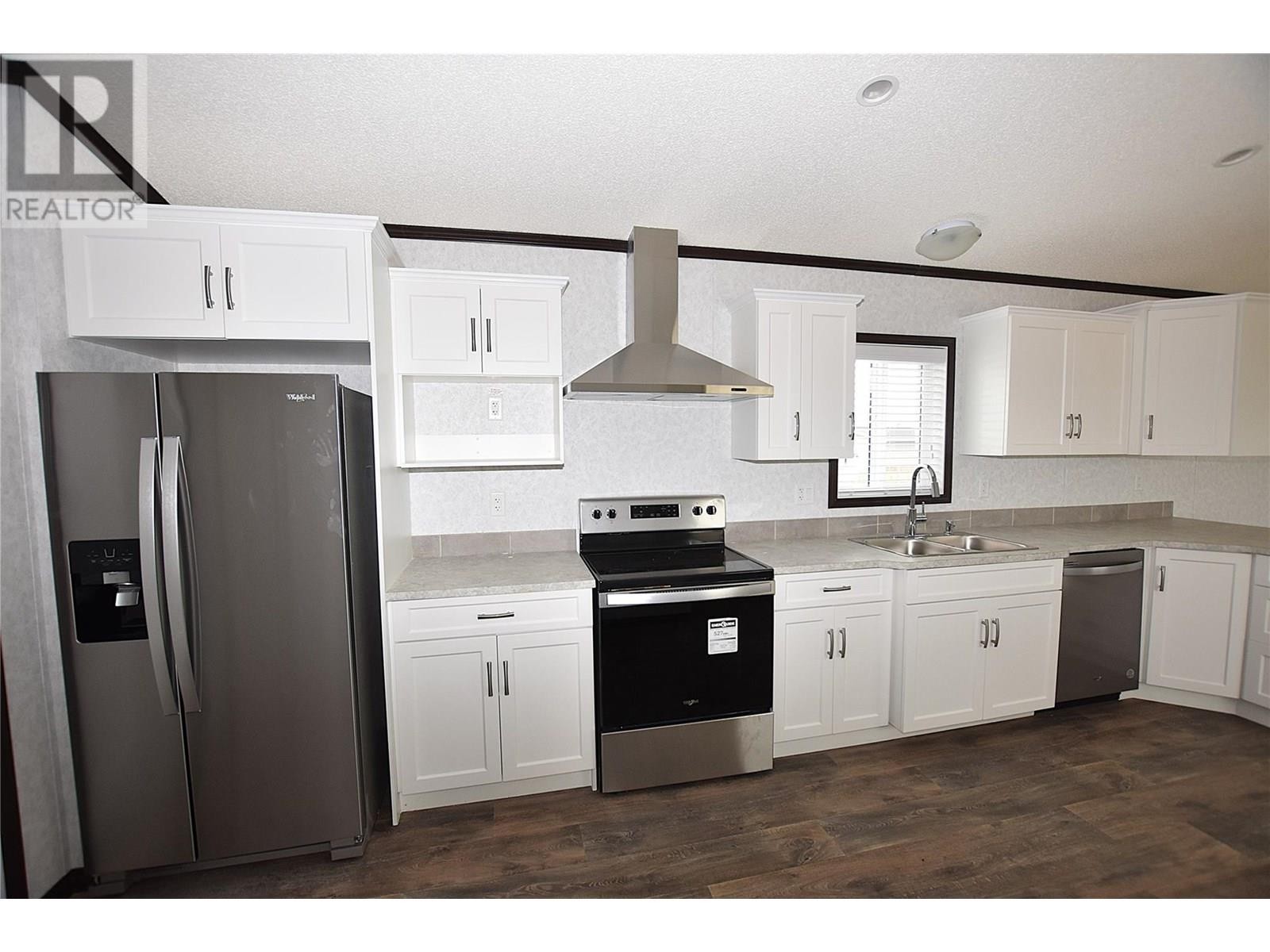 












61 Antoine Road Unit# 24

,
Vernon,




British Columbia
V1H2A3

