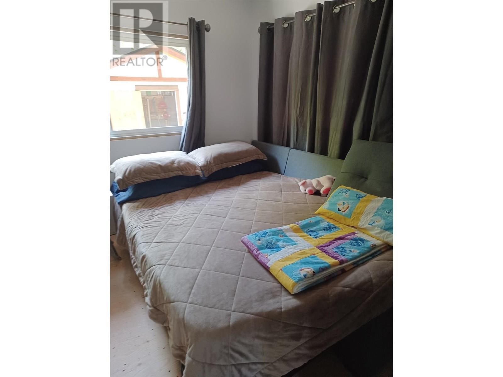 












2202 Enderby Mabel Lake Road Unit# 127

,
Enderby,







British Columbia
V0E1V5

