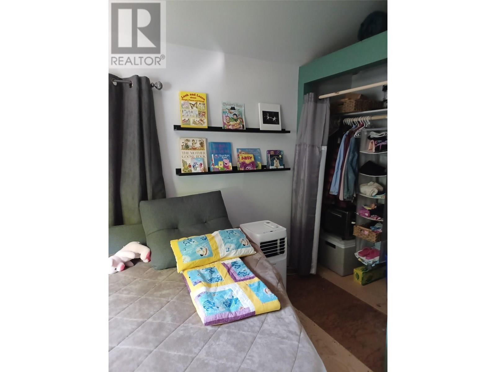 












2202 Enderby Mabel Lake Road Unit# 127

,
Enderby,







British Columbia
V0E1V5


