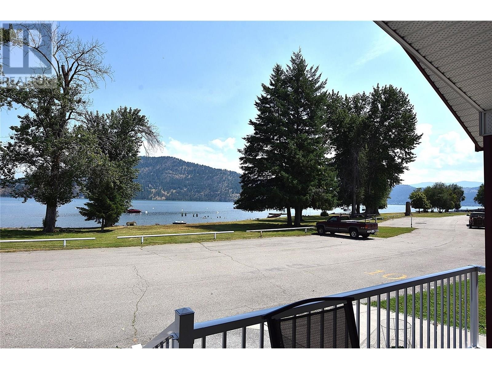 












39 Lakeshore Drive

,
Vernon,




British Columbia
V1H2A1


