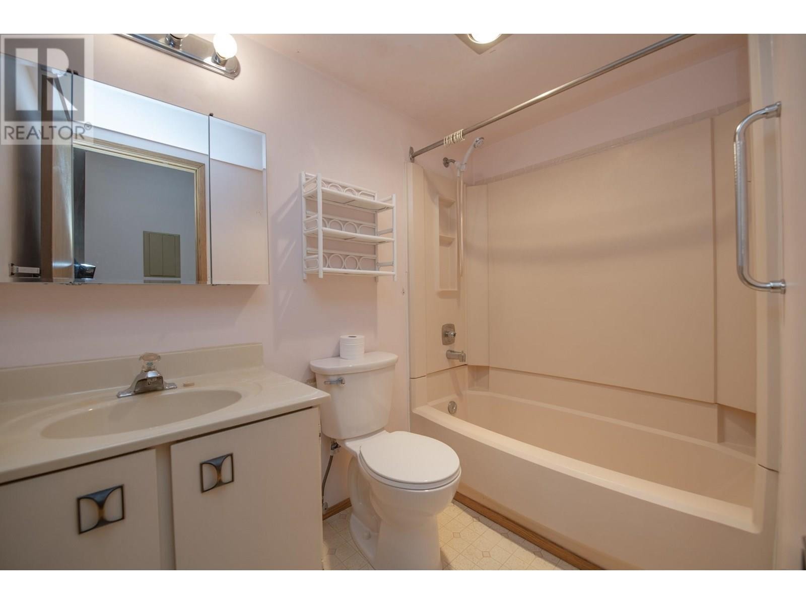 












3701 27 Avenue Unit# 204

,
Vernon,




British Columbia
V1T1S5

