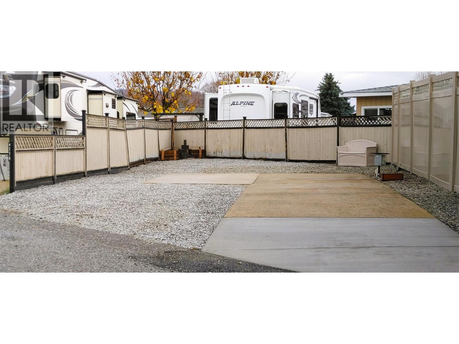 












415 Commonwealth Road Unit# 114

,
Kelowna,







British Columbia
V4V1P4

