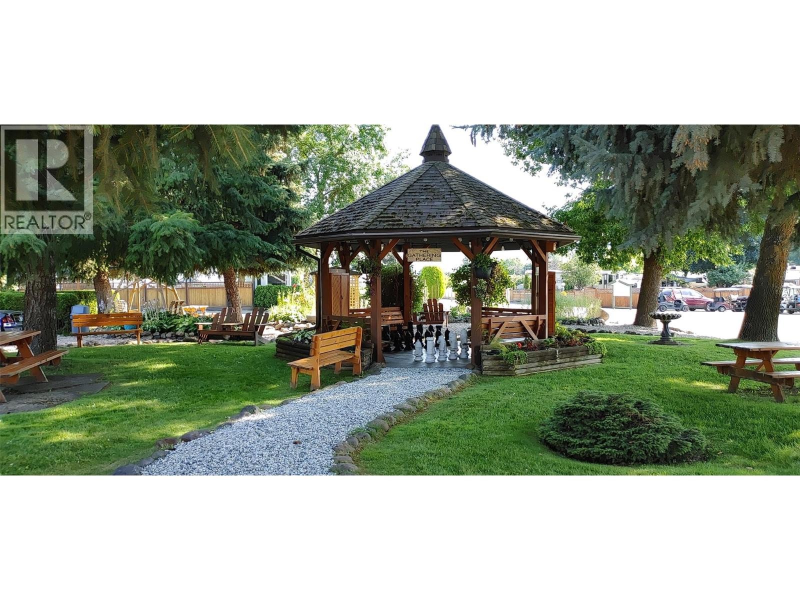 












415 Commonwealth Road Unit# 114

,
Kelowna,







British Columbia
V4V1P4

