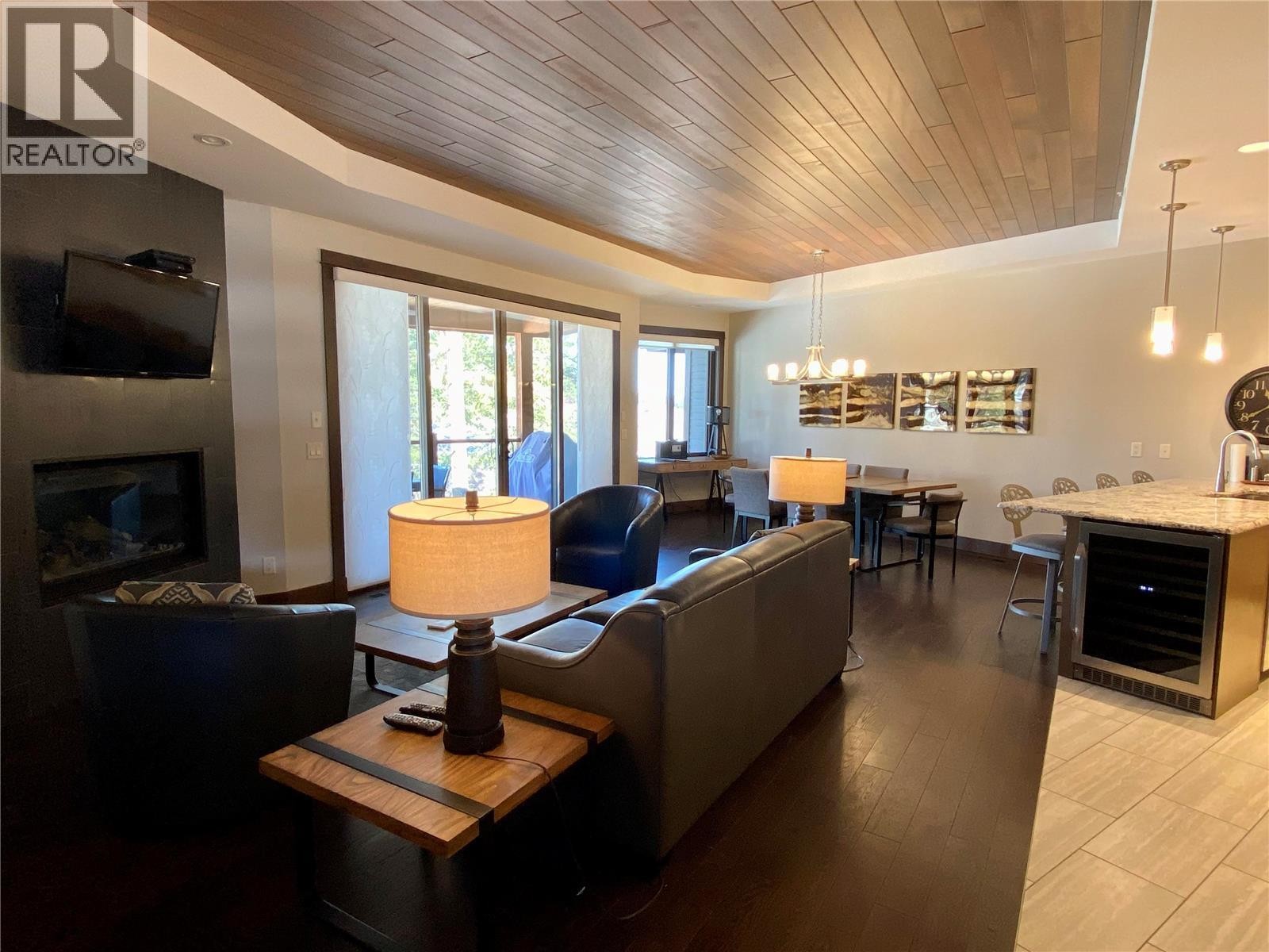 












101 Dormie Drive Unit# 4G

,
Vernon,




British Columbia
V1H1Y6

