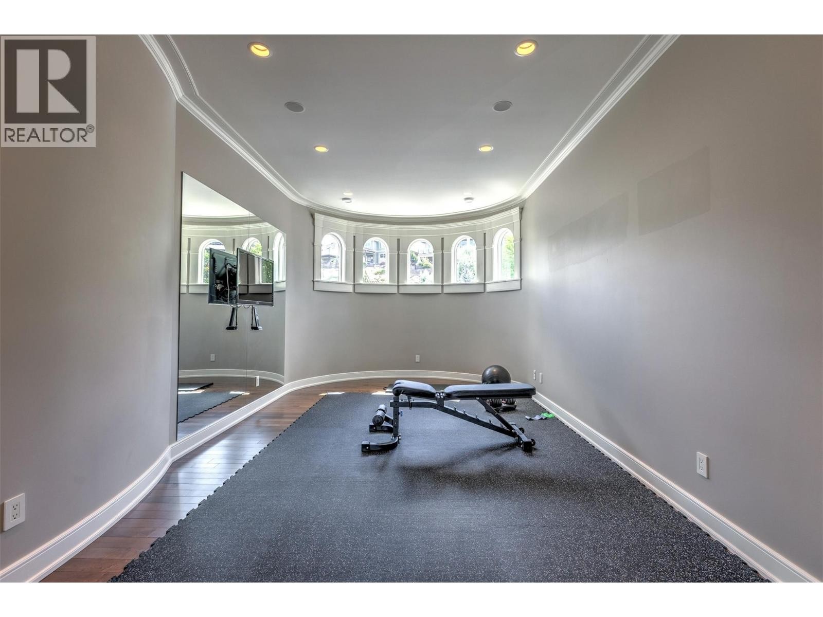 












4860 Tuscany Lane

,
Kelowna,




British Columbia
V1W5H3

