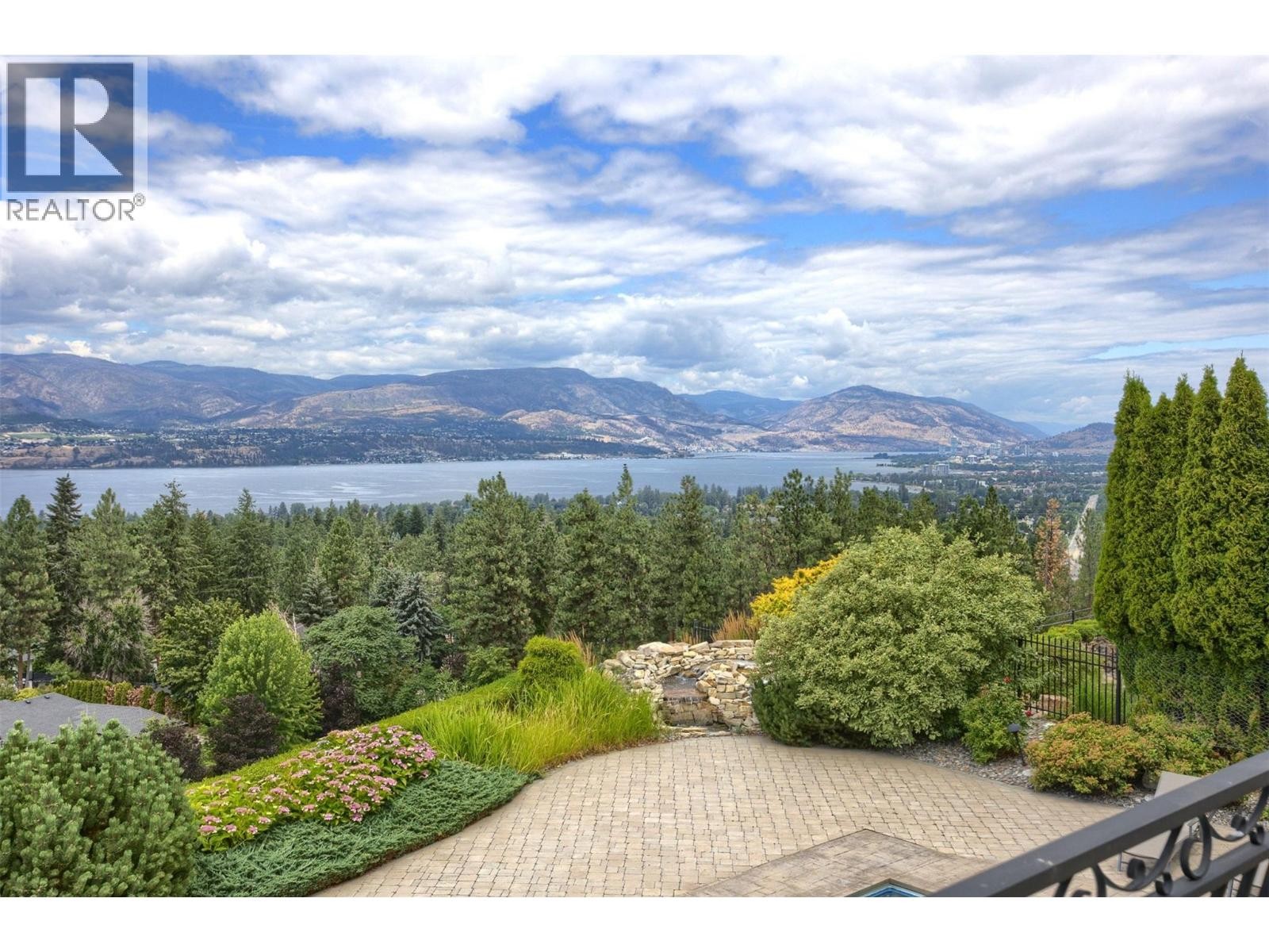 












4860 Tuscany Lane

,
Kelowna,




British Columbia
V1W5H3

