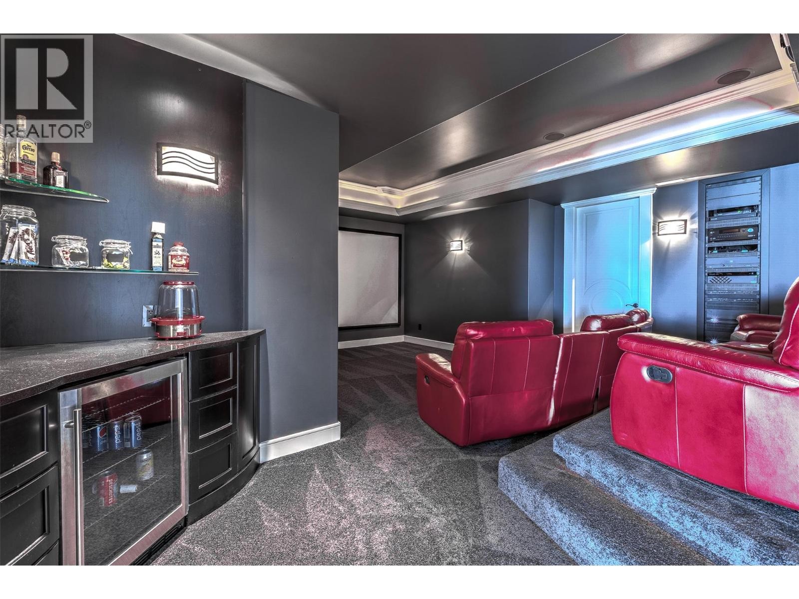 












4860 Tuscany Lane

,
Kelowna,




British Columbia
V1W5H3

