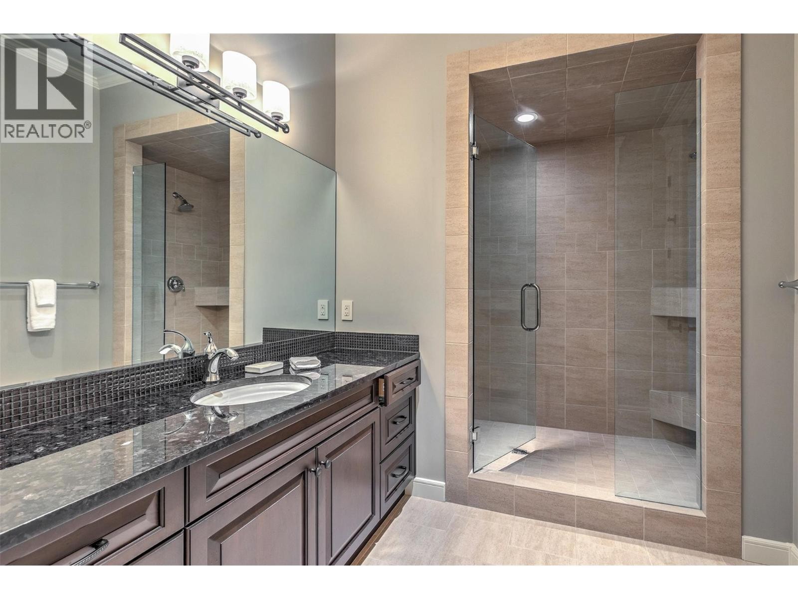 












4860 Tuscany Lane

,
Kelowna,




British Columbia
V1W5H3

