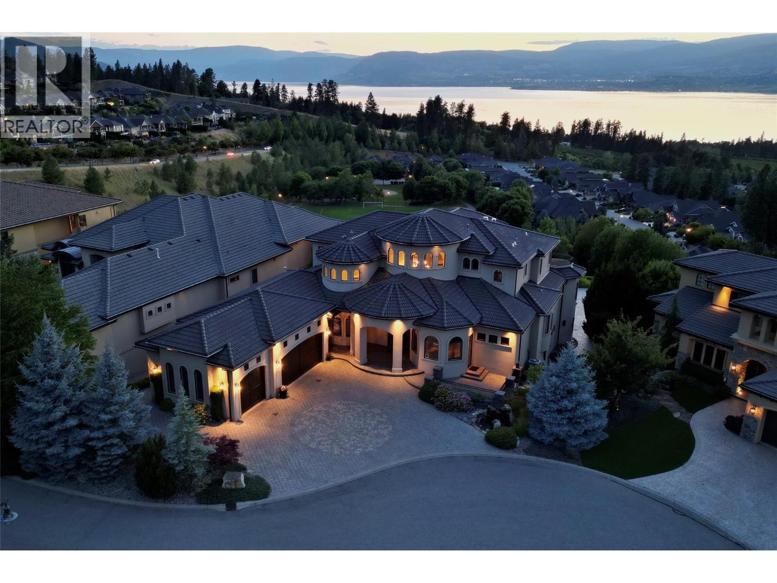 












4860 Tuscany Lane

,
Kelowna,




British Columbia
V1W5H3

