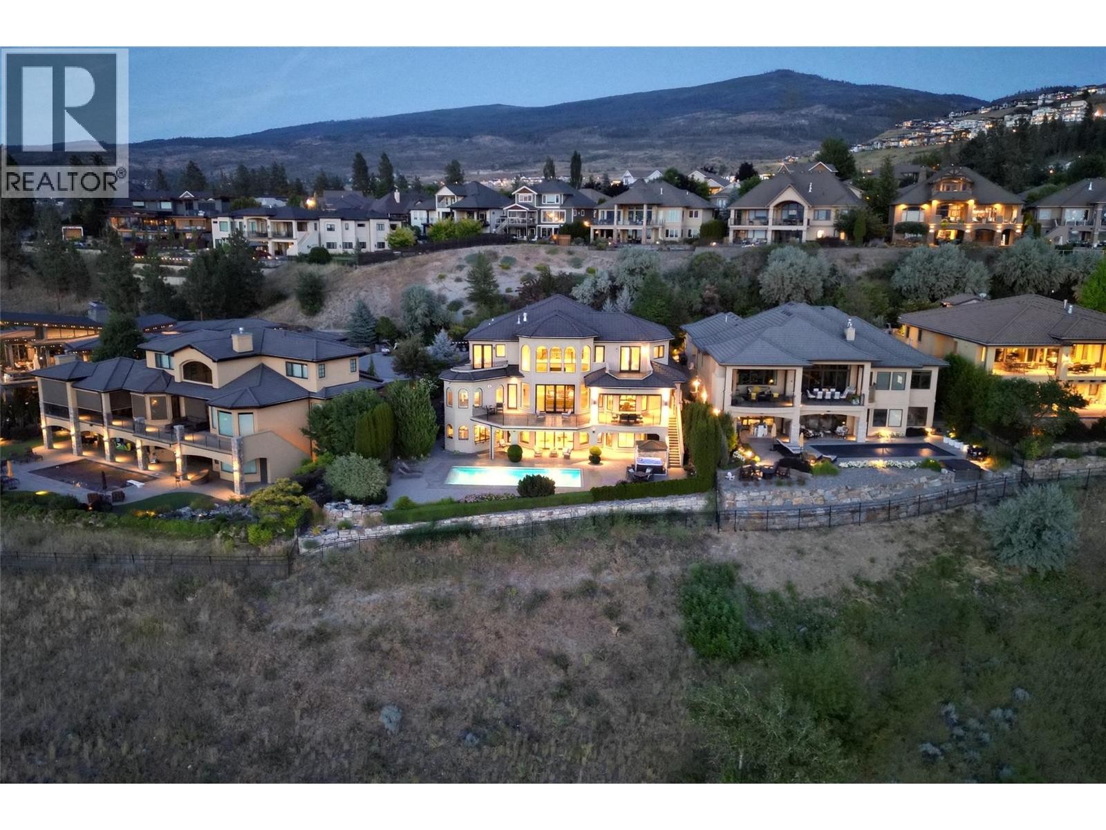 












4860 Tuscany Lane

,
Kelowna,




British Columbia
V1W5H3


