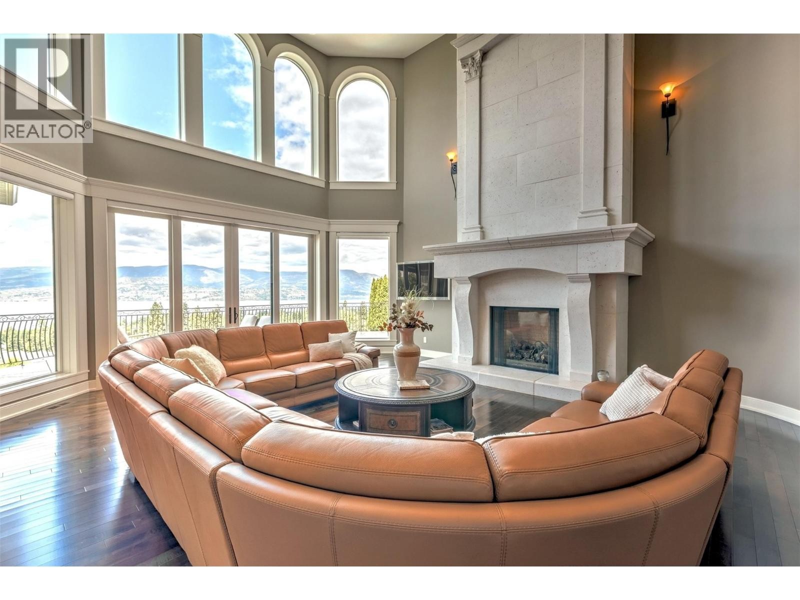 












4860 Tuscany Lane

,
Kelowna,




British Columbia
V1W5H3

