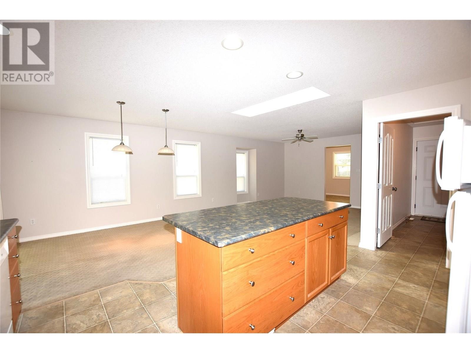 












312 Grouse Avenue

,
Vernon,




British Columbia
V1H2A1

