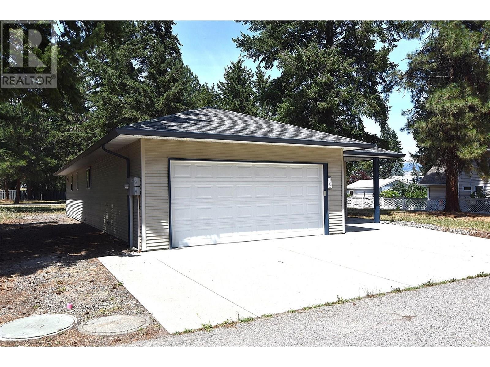 












312 Grouse Avenue

,
Vernon,




British Columbia
V1H2A1

