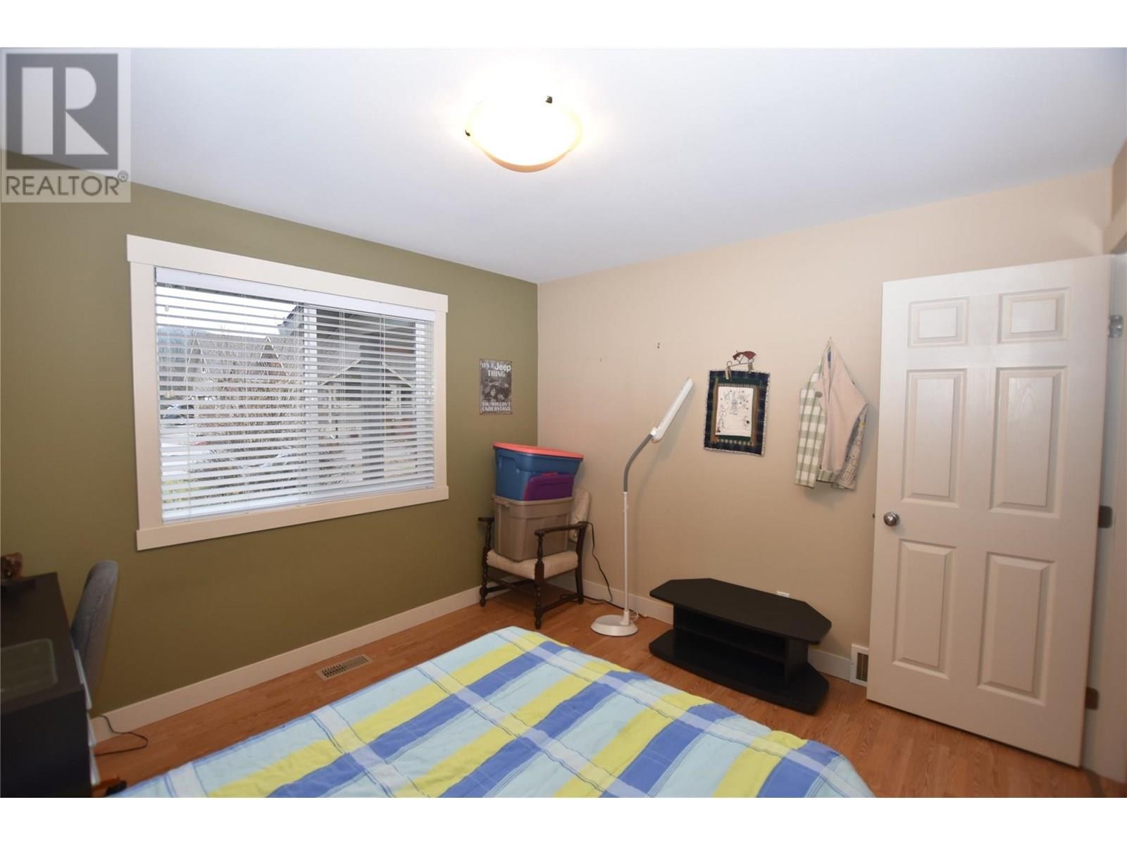 












458 Ibis Avenue

,
Vernon,




British Columbia
V1H2A1

