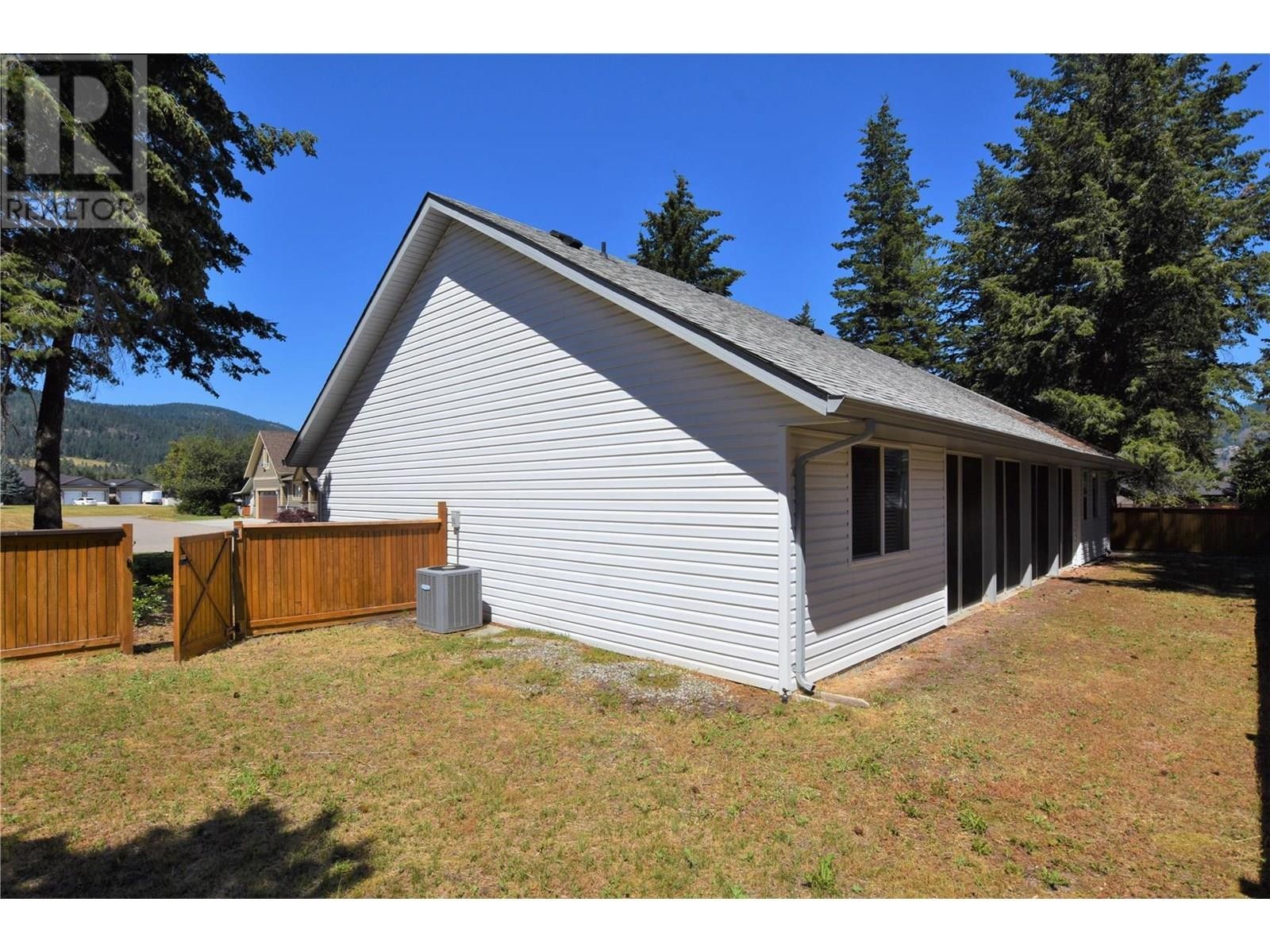 












458 Ibis Avenue

,
Vernon,




British Columbia
V1H2A1

