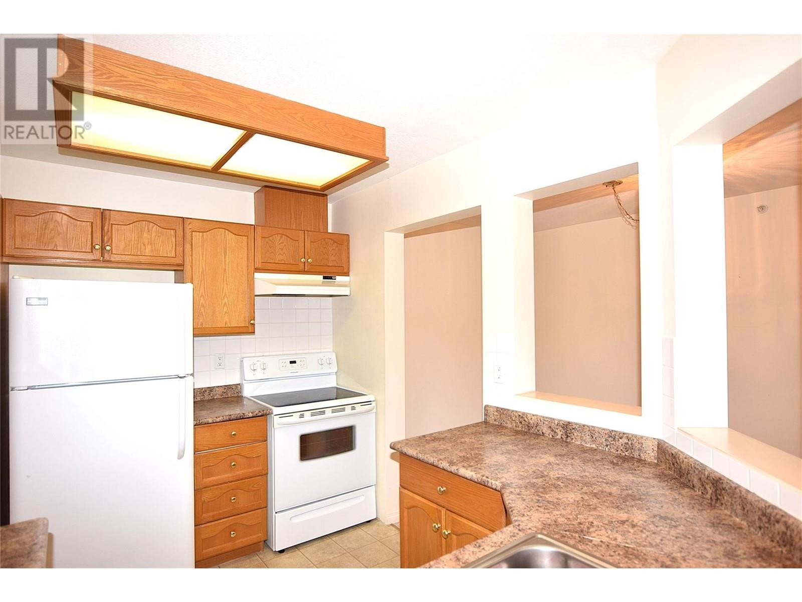 












3806 35 Avenue Unit# 407

,
Vernon,




British Columbia
V1T9N6

