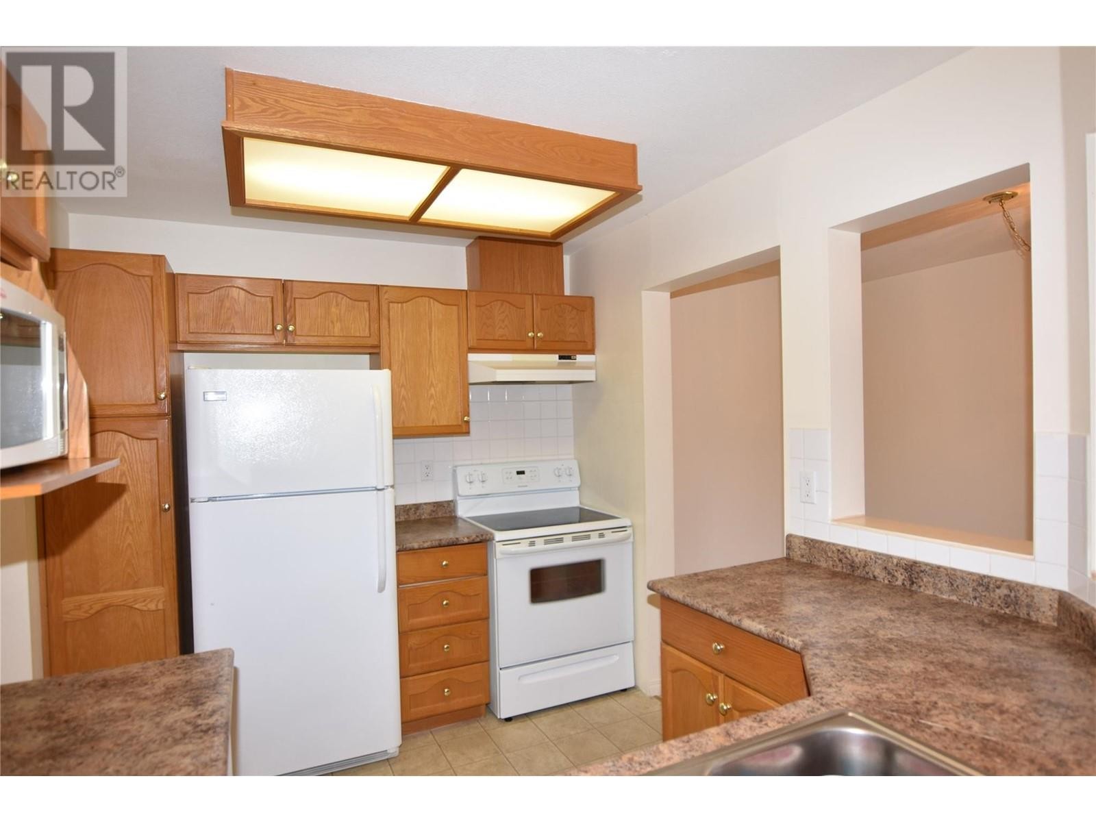 












3806 35 Avenue Unit# 407

,
Vernon,




British Columbia
V1T9N6

