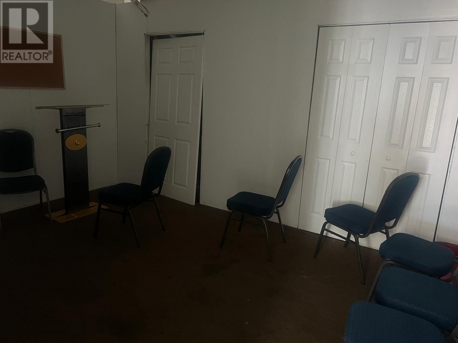 












400 33 Highway Unit# D

,
Kelowna,




British Columbia
V1Y8P8

