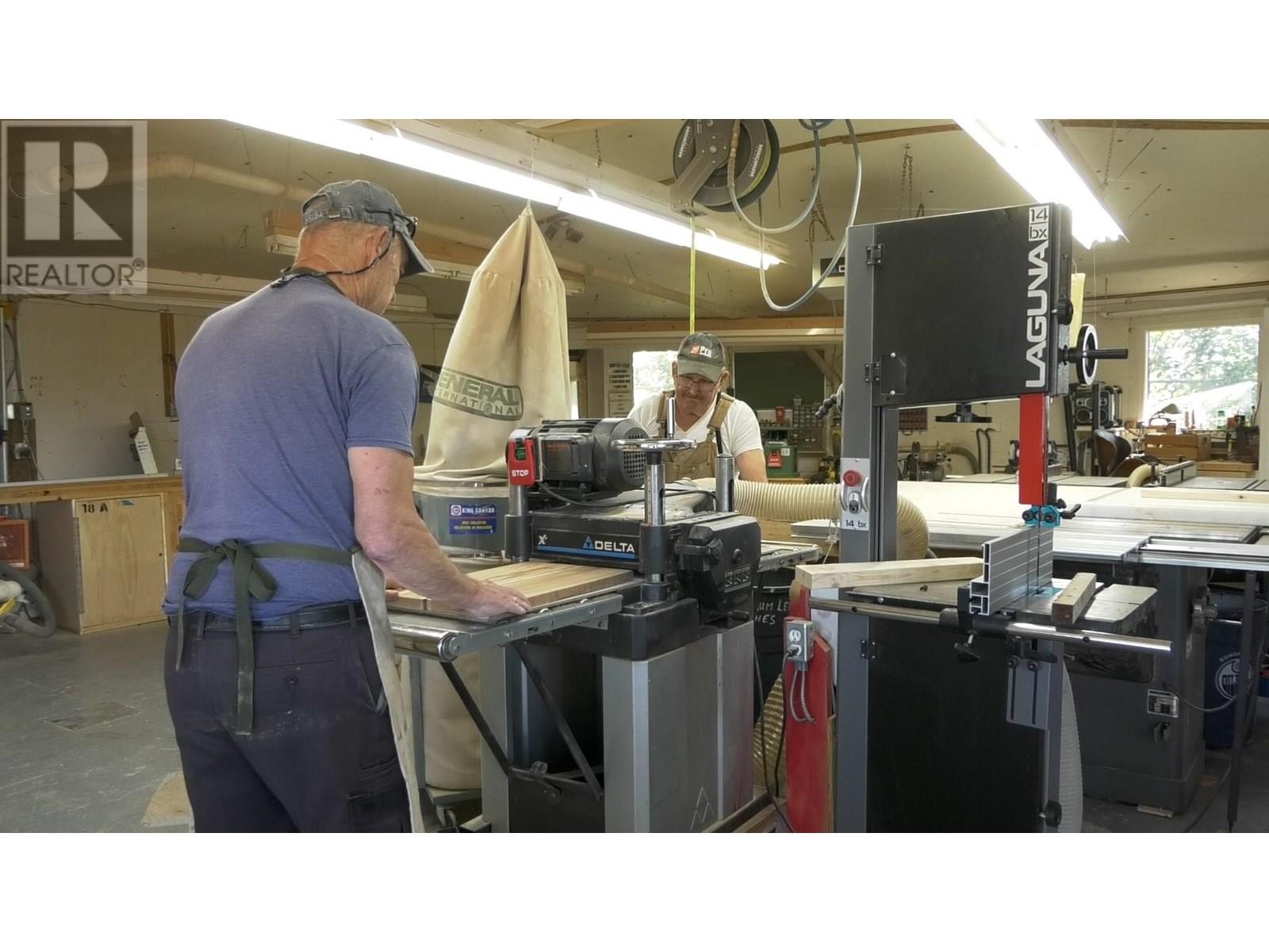 












415 Commonwealth Road Unit# 544

,
Kelowna,







British Columbia
V4V1P4

