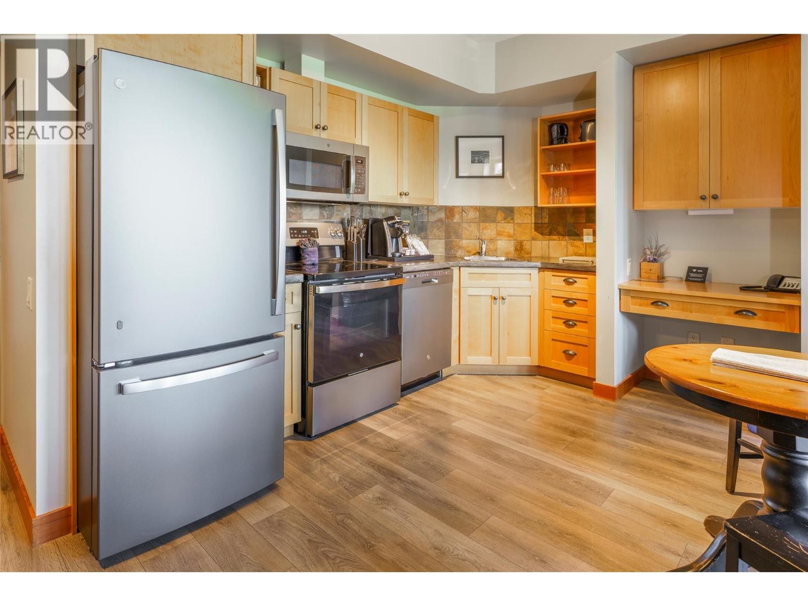 












101 Village Centre Court Unit# 331

,
Vernon,




British Columbia
V1H1T2

