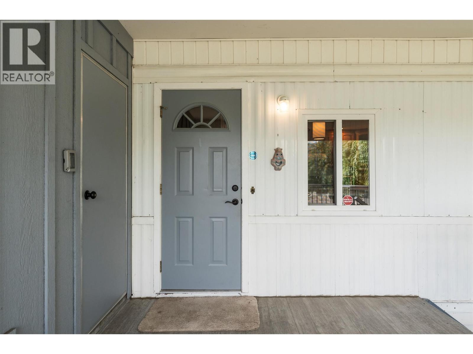 












2727 Lakeshore Road Unit# 101

,
Vernon,




British Columbia
V1H1X5

