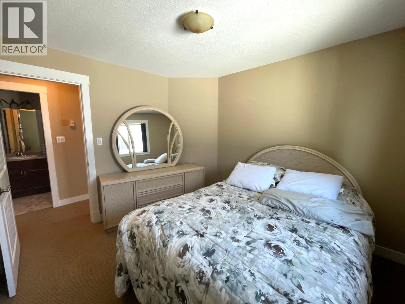 












493 Kingfisher Avenue

,
Vernon,




British Columbia
V1H2A1

