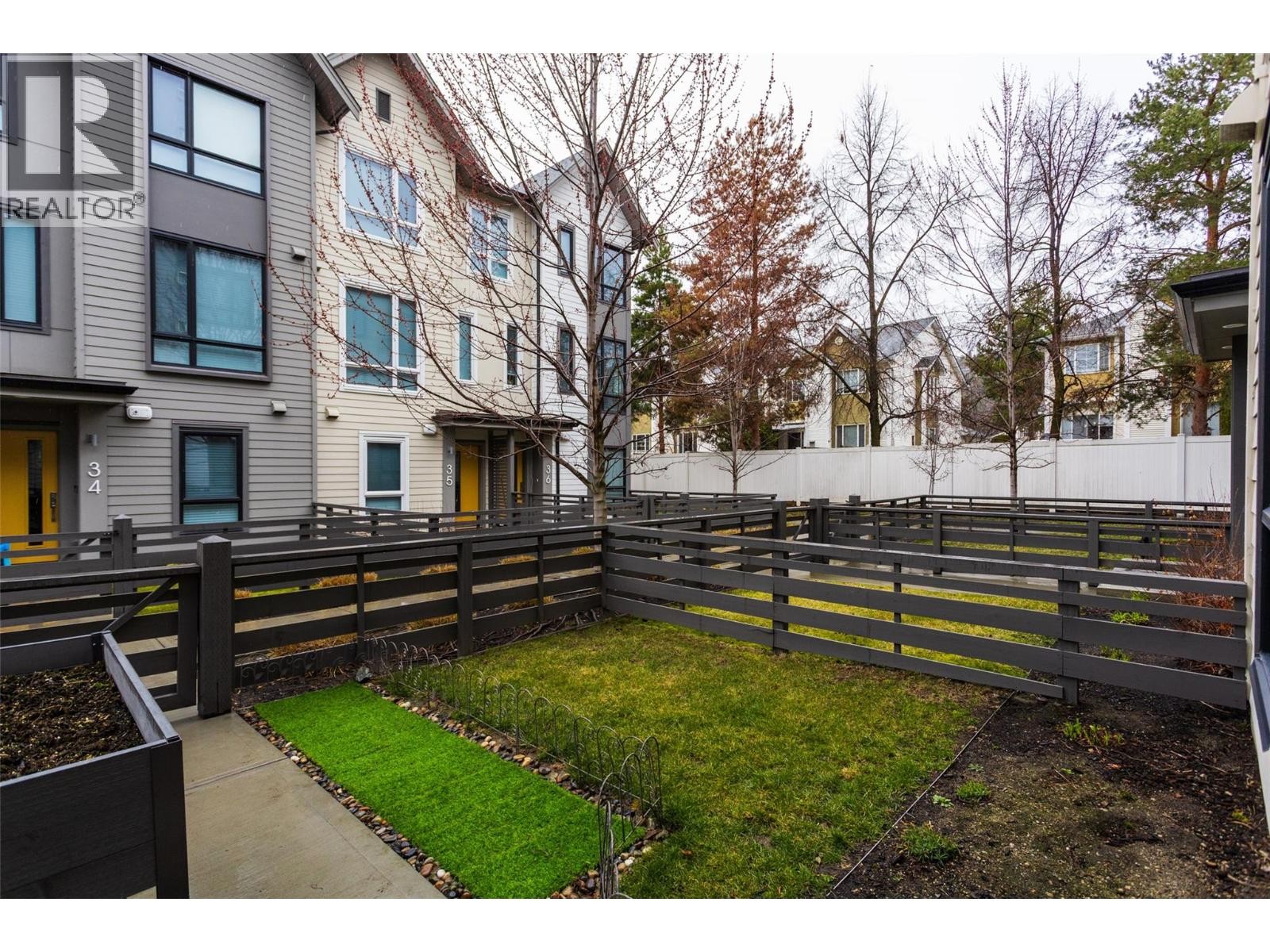












170 Celano Crescent Unit# 19

,
Kelowna,




British Columbia
V1V0B6

