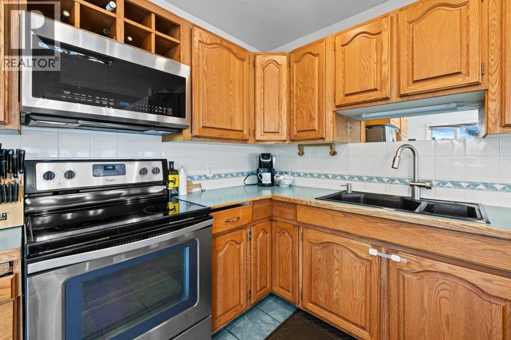 












2387 Campbell Road

,
West Kelowna,




British Columbia
V1Z1E9

