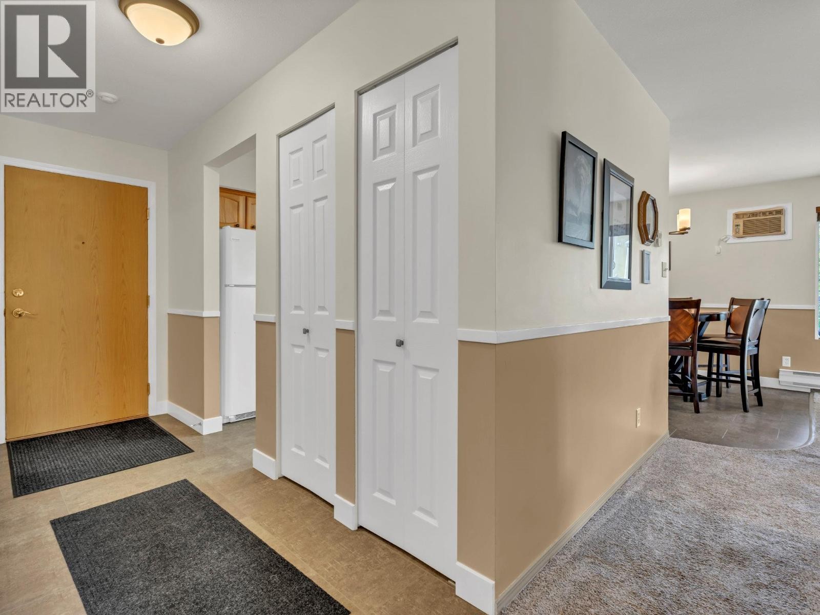 












298 Yorkton Avenue Unit# 202

,
Penticton,




British Columbia
V2A3V5

