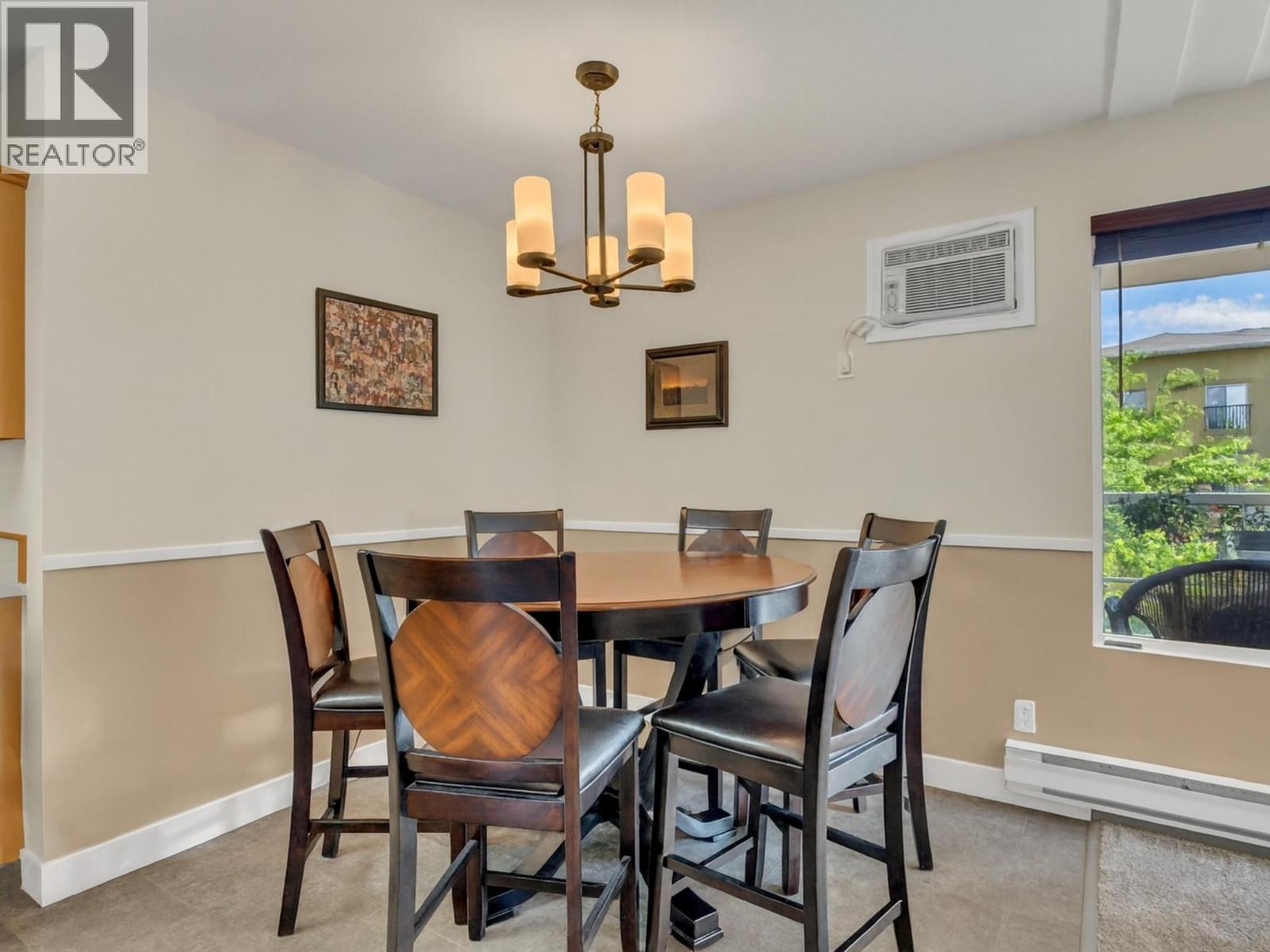 












298 Yorkton Avenue Unit# 202

,
Penticton,




British Columbia
V2A3V5

