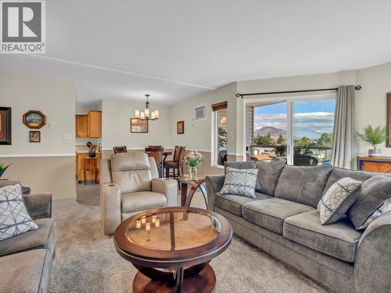 












298 Yorkton Avenue Unit# 202

,
Penticton,




British Columbia
V2A3V5

