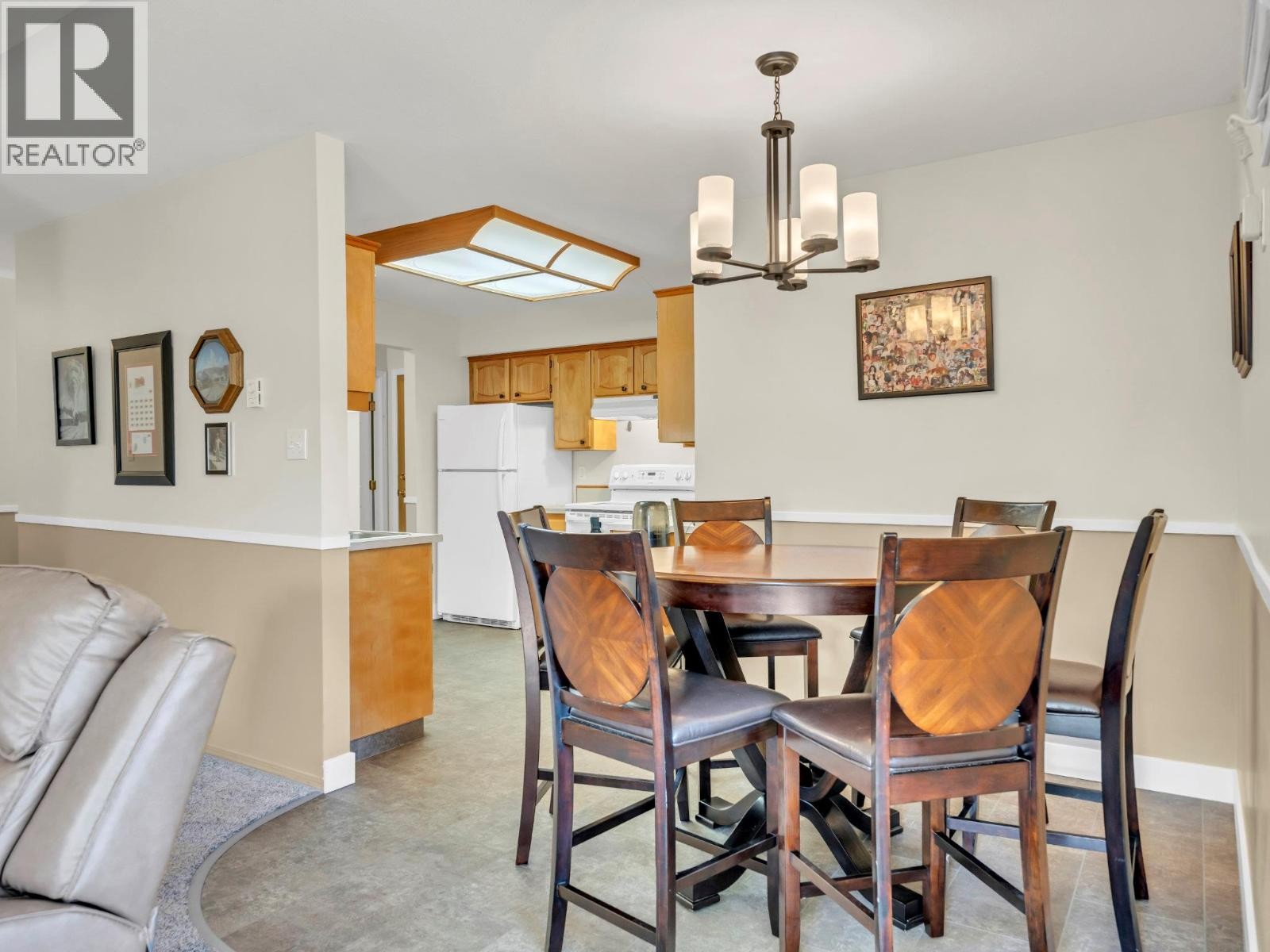 












298 Yorkton Avenue Unit# 202

,
Penticton,




British Columbia
V2A3V5

