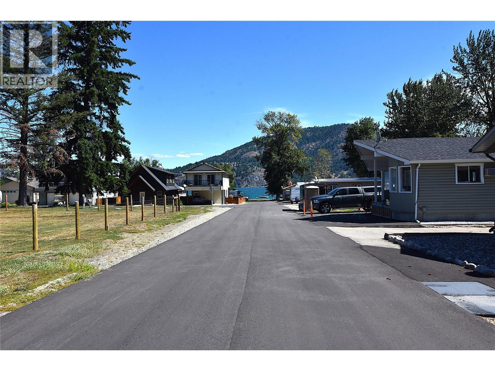 












190 Falcon Avenue

,
Vernon,




British Columbia
V1H2A1

