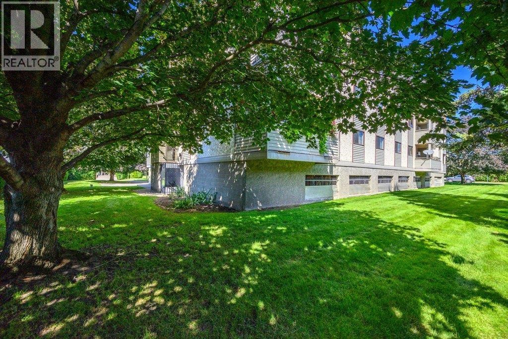 












3608 27 Avenue Unit# 201 Lot# 21

,
Vernon,




British Columbia
V1T1S4

