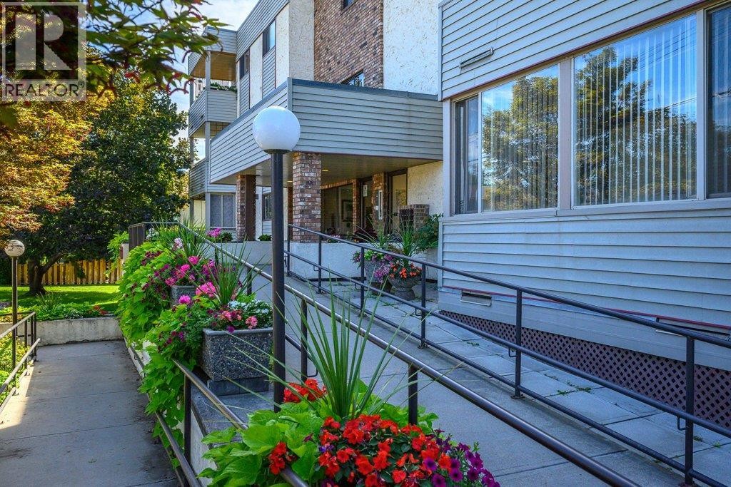 












3608 27 Avenue Unit# 201 Lot# 21

,
Vernon,




British Columbia
V1T1S4

