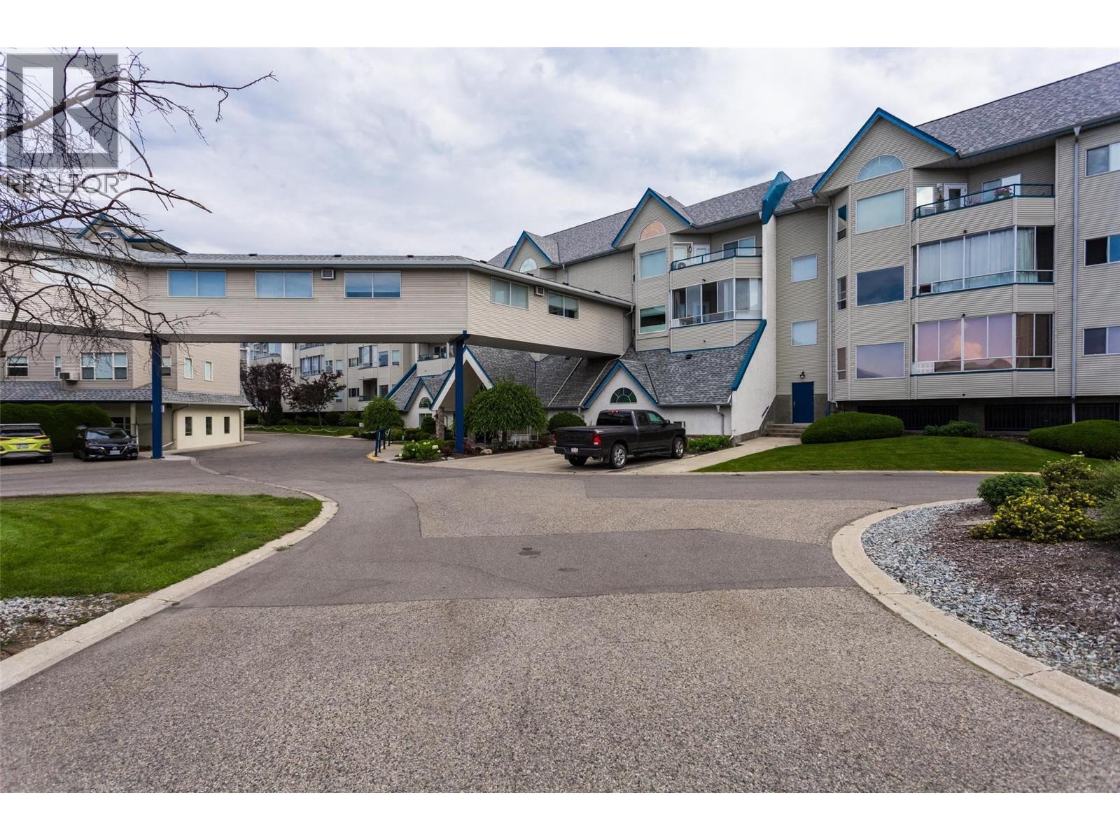 












877 KLO Road Unit# 125

,
Kelowna,




British Columbia
V1Y9R1

