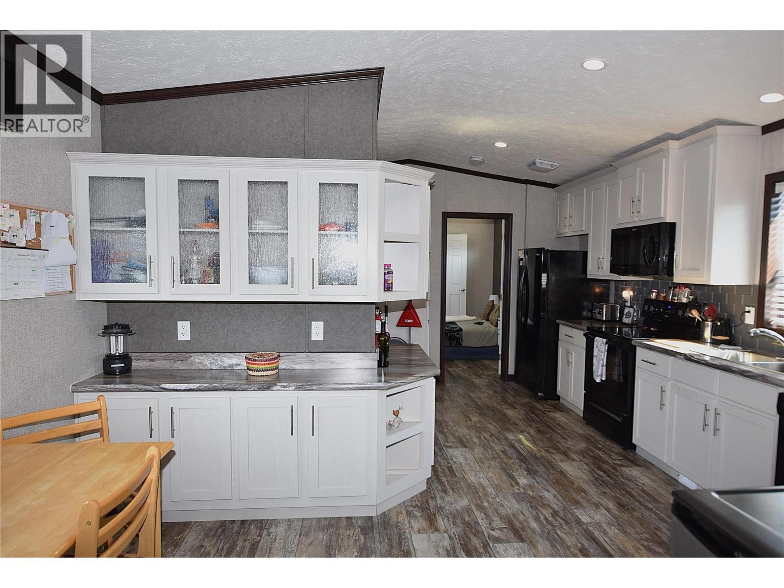 












61 Antoine Road Unit# 8

,
Vernon,




British Columbia
V1H2A3

