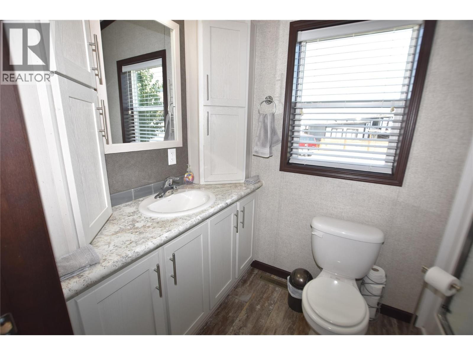 












61 Antoine Road Unit# 8

,
Vernon,




British Columbia
V1H2A3

